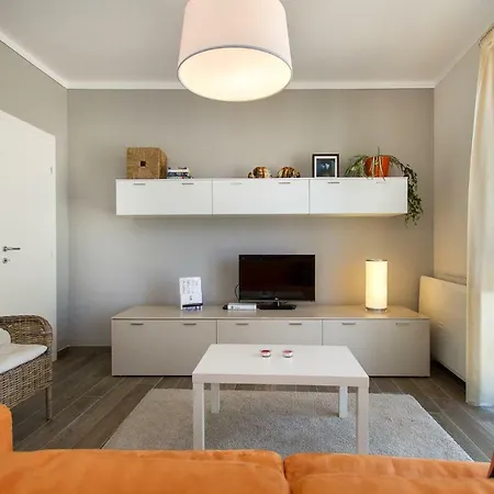 New La Lombarda City Center 2 Appartement *